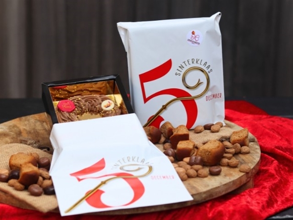 Chocoladeletter met verpakking